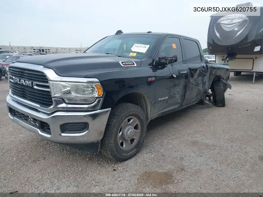2019 Ram 2500 Big Horn 4X4 6'4 Box VIN: 3C6UR5DJXKG620755 Lot: 42631118