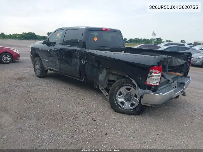 2019 Ram 2500 Big Horn 4X4 6'4 Box VIN: 3C6UR5DJXKG620755 Lot: 42631118
