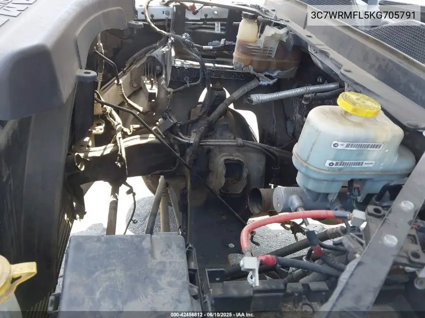 2019 Ram 5500 Chassis Tradesman/Slt/Laramie/Limited VIN: 3C7WRMFL5KG705791 Lot: 42456812