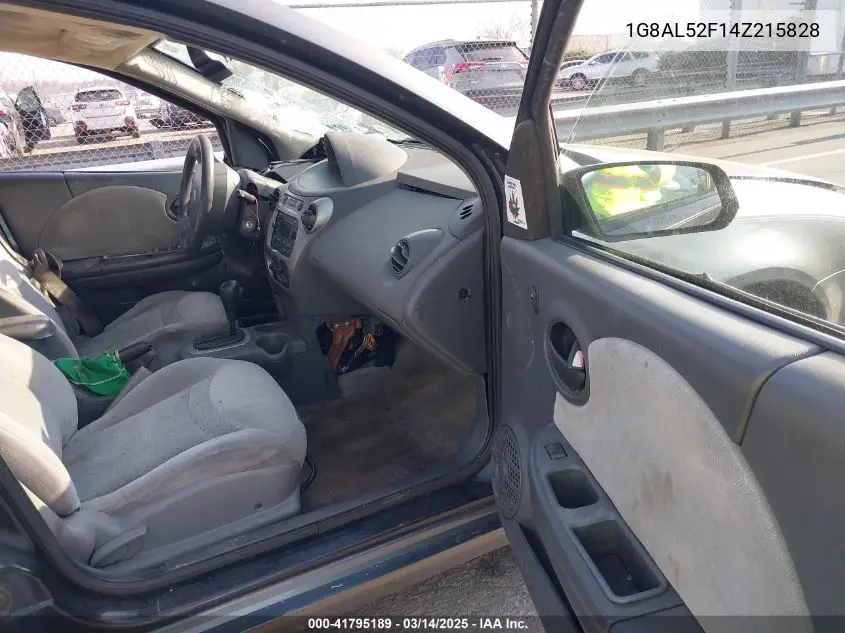 2004 Saturn Ion 3 VIN: 1G8AL52F14Z215828 Lot: 41795189