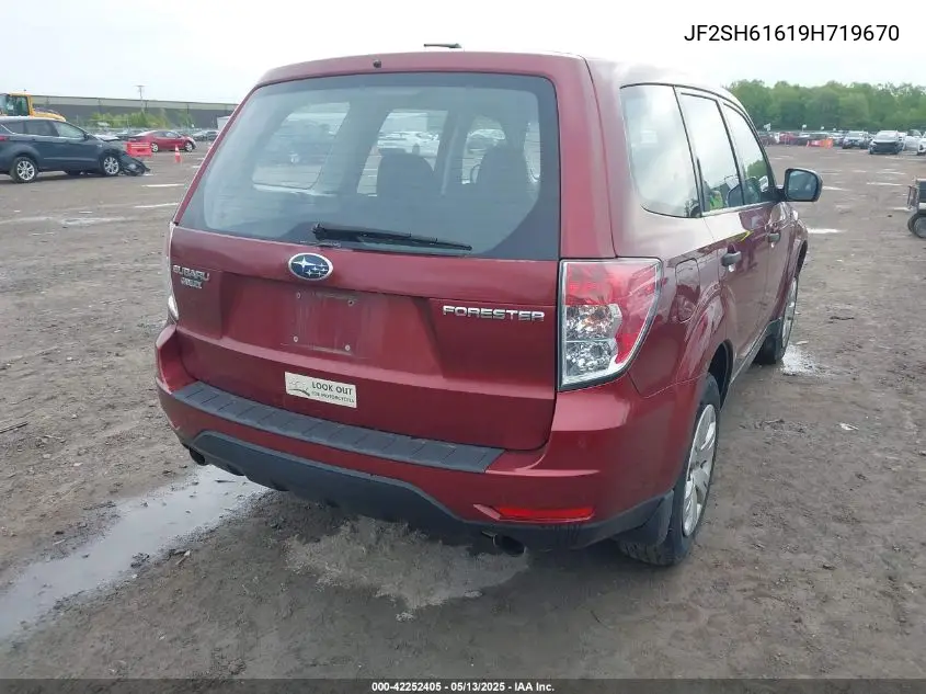 2009 Subaru Forester 2.5X VIN: JF2SH61619H719670 Lot: 42252405