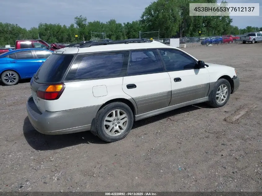 2000 Subaru Outback VIN: 4S3BH6653Y7612137 Lot: 42228892