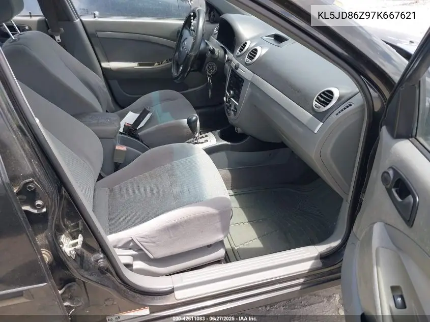 2007 Suzuki Forenza Convenience VIN: KL5JD86Z97K667621 Lot: 42611083