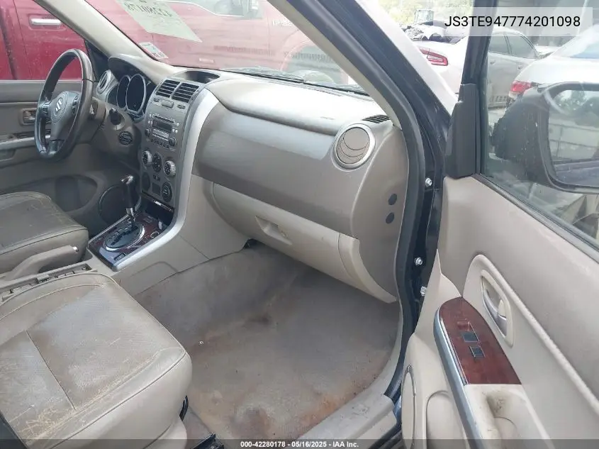 2007 Suzuki Grand Vitara Luxury VIN: JS3TE947774201098 Lot: 42280178