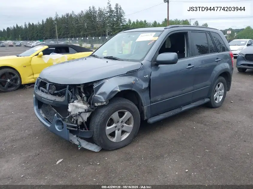 2007 Suzuki Grand Vitara VIN: JS3TD944774203944 Lot: 42290128