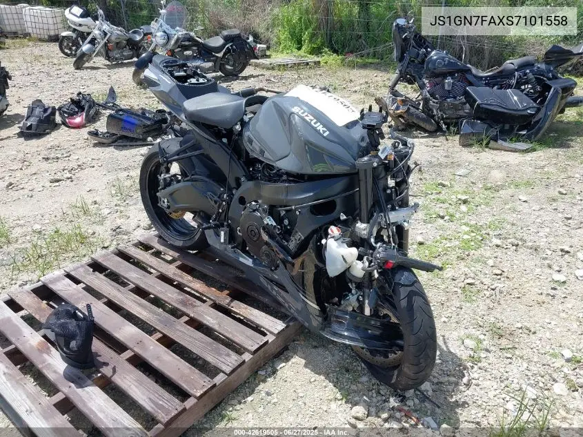 2025 Suzuki Gsx-R600 VIN: JS1GN7FAXS7101558 Lot: 42619505