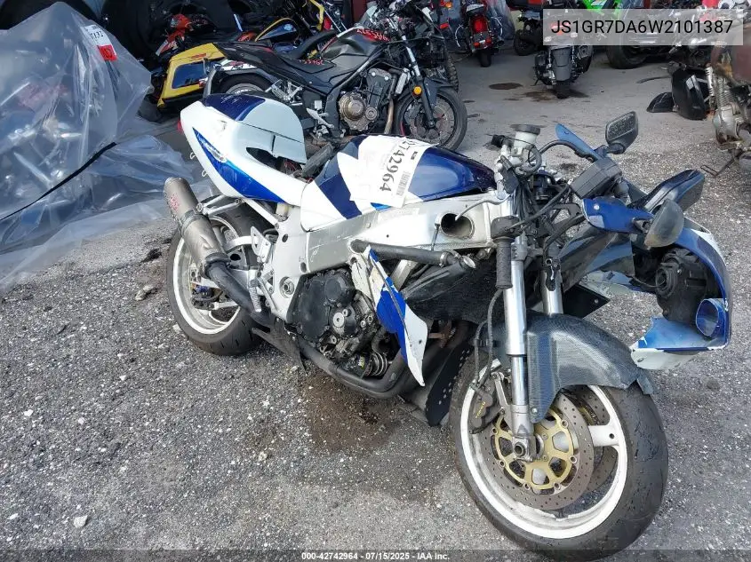 1998 Suzuki Gsx-R750 VIN: JS1GR7DA6W2101387 Lot: 42742964