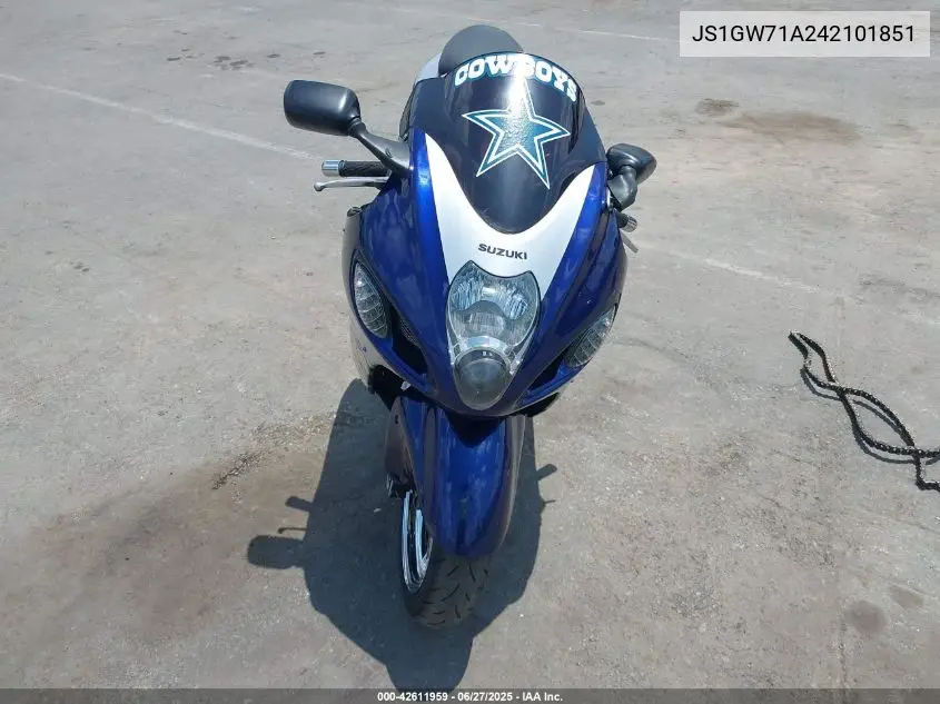 2004 Suzuki Gsx1300 R VIN: JS1GW71A242101851 Lot: 42611959