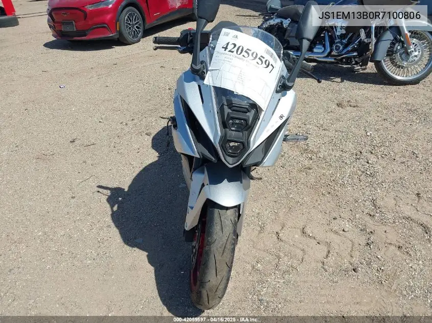 2024 Suzuki Gsx800 F VIN: JS1EM13B0R7100806 Lot: 42059597