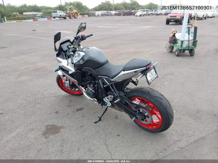 2025 Suzuki Gsx800 F VIN: JS1EM13B6S7100301 Lot: 41959803
