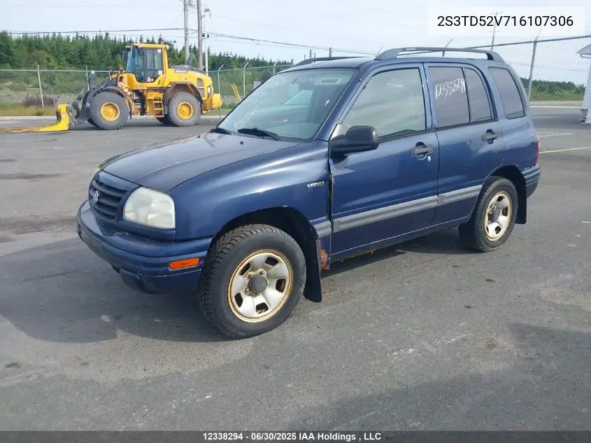 2001 Suzuki Vitara Jx Deluxe VIN: 2S3TD52V716107306 Lot: 12338294