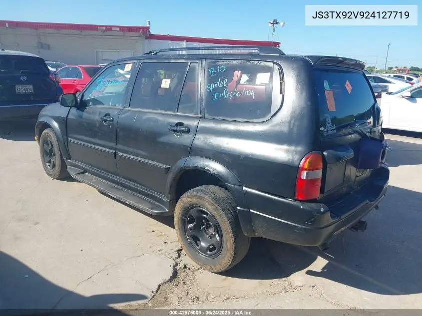 2002 Suzuki Xl-7 Limited/Plus/Standard/Touring VIN: JS3TX92V924127719 Lot: 42575009