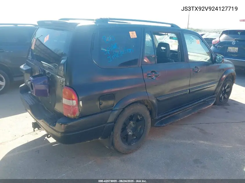 2002 Suzuki Xl-7 Limited/Plus/Standard/Touring VIN: JS3TX92V924127719 Lot: 42575009
