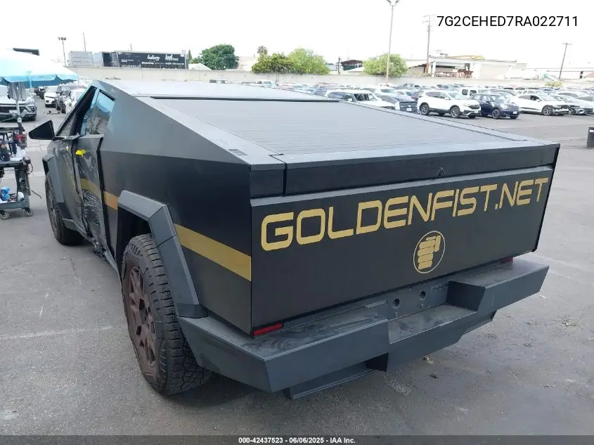 2024 Tesla Cybertruck All-Wheel Drive VIN: 7G2CEHED7RA022711 Lot: 42437523