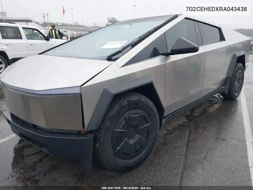 2024 Tesla Cybertruck All-Wheel Drive VIN: 7G2CEHEDXRA043438 Lot: 42471936