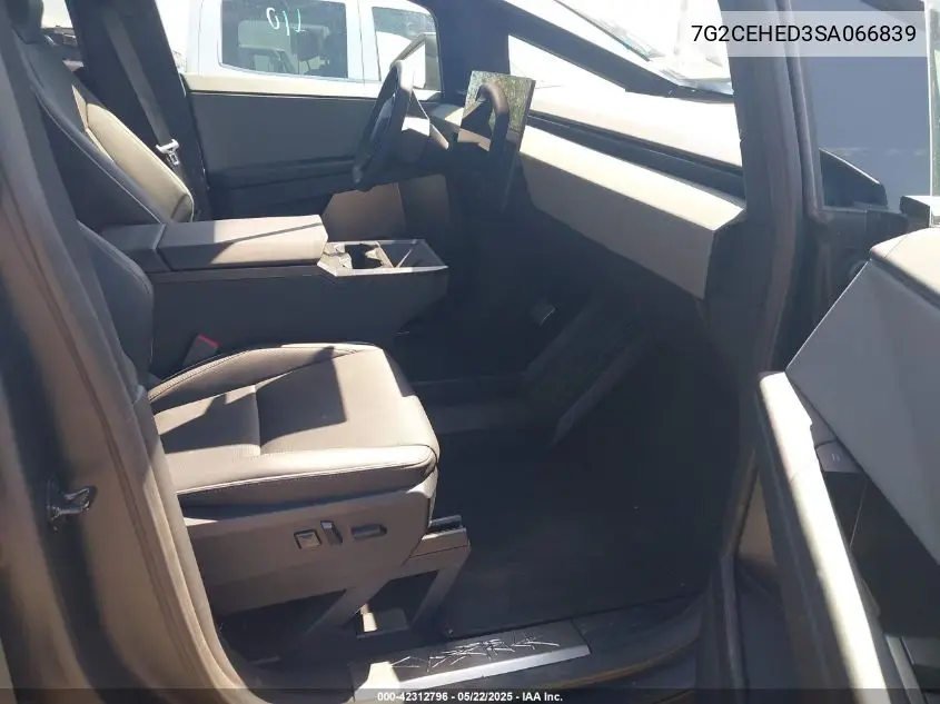 2025 Tesla Cybertruck All-Wheel Drive VIN: 7G2CEHED3SA066839 Lot: 42312796