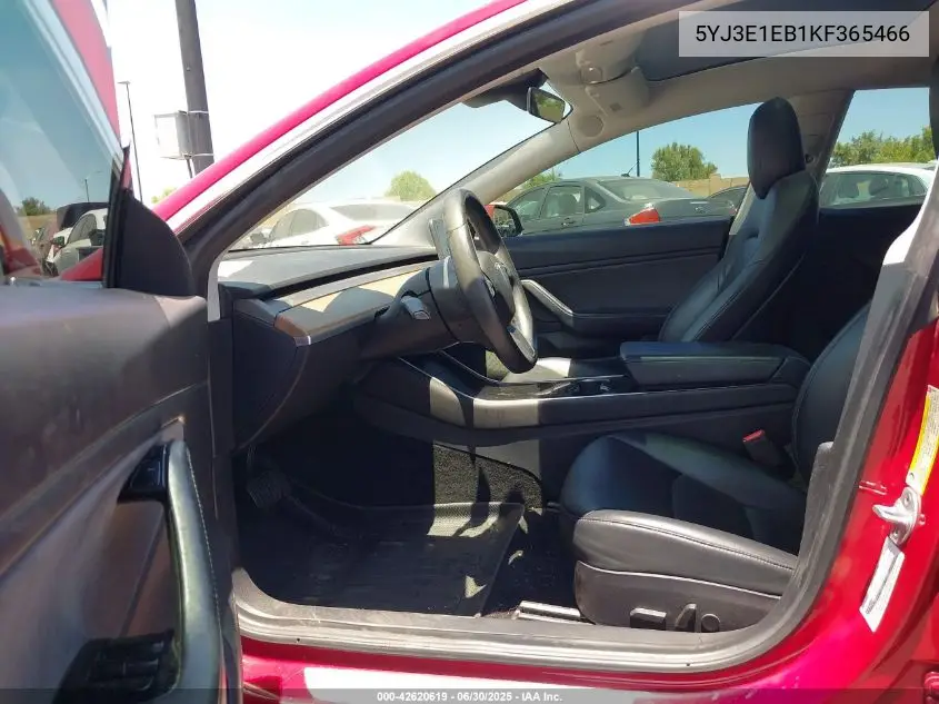 2019 Tesla Model 3 Long Range/Performance VIN: 5YJ3E1EB1KF365466 Lot: 42620619