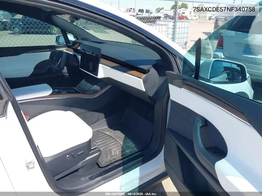 2022 Tesla Model X Dual Motor All-Wheel Drive/Plaid Tri Motor All-Wheel Drive VIN: 7SAXCDE57NF340758 Lot: 42479362