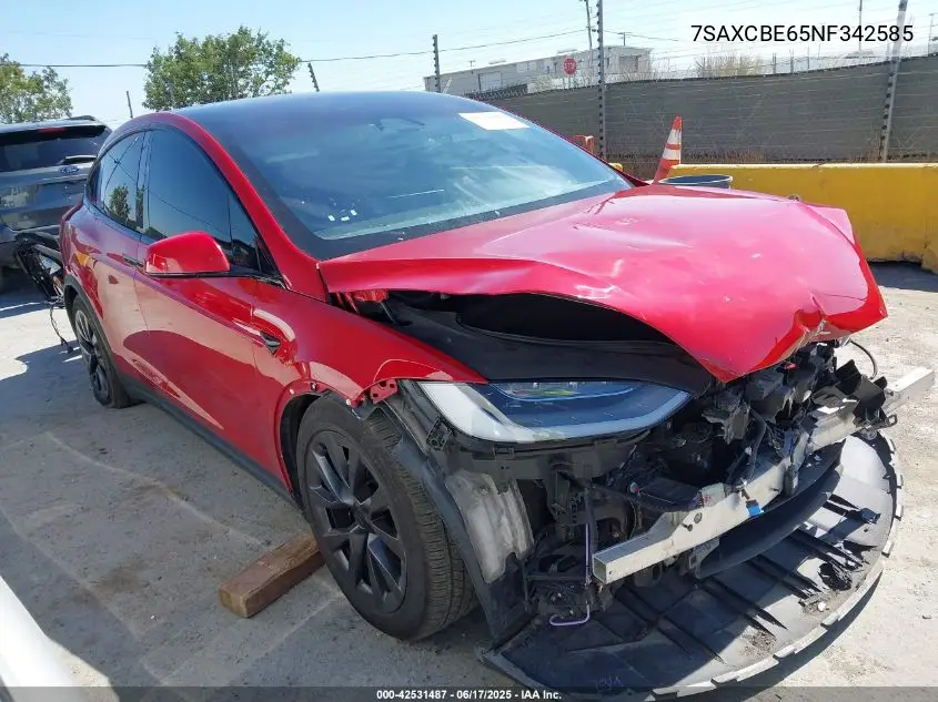 2022 Tesla Model X Plaid Tri Motor All-Wheel Drive VIN: 7SAXCBE65NF342585 Lot: 42531487