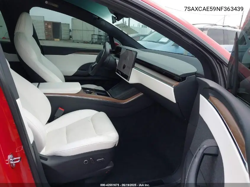 2022 Tesla Model X Dual Motor All-Wheel Drive VIN: 7SAXCAE59NF363439 Lot: 42551675