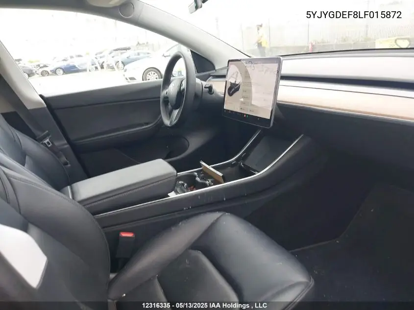 2020 Tesla Model Y Long Range/Performance VIN: 5YJYGDEF8LF015872 Lot: 12316335