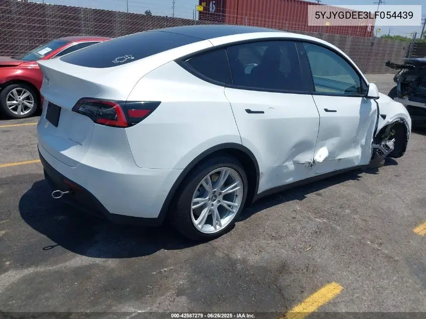 2020 Tesla Model Y Long Range Dual Motor All-Wheel Drive VIN: 5YJYGDEE3LF054439 Lot: 42587279