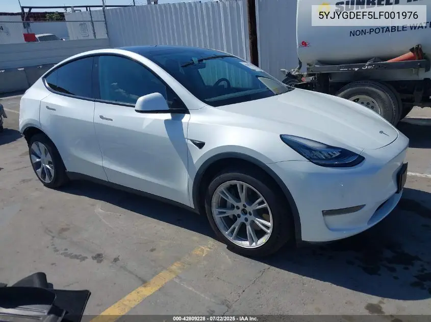 2020 Tesla Model Y Long Range Dual Motor All-Wheel Drive/Performance Dual Motor All-Wheel Drive VIN: 5YJYGDEF5LF001976 Lot: 42809228