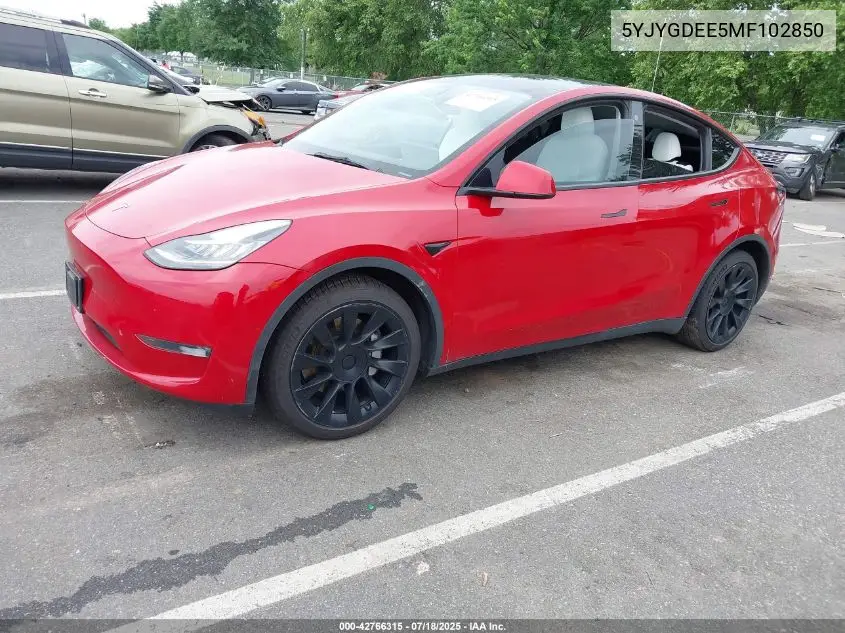 2021 Tesla Model Y Long Range Dual Motor All-Wheel Drive VIN: 5YJYGDEE5MF102850 Lot: 42766315