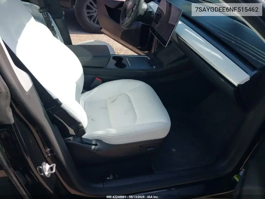 2022 Tesla Model Y Long Range Dual Motor All-Wheel Drive VIN: 7SAYGDEE6NF515462 Lot: 42240981