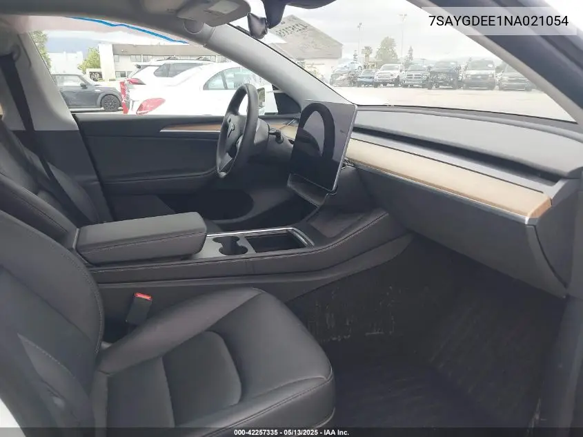 2022 Tesla Model Y Long Range Dual Motor All-Wheel Drive VIN: 7SAYGDEE1NA021054 Lot: 42257335