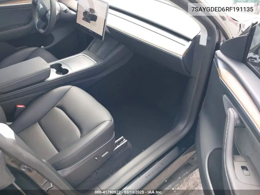 2024 Tesla Model Y Long Range Dual Motor All-Wheel Drive/Rwd VIN: 7SAYGDED6RF191135 Lot: 41790922