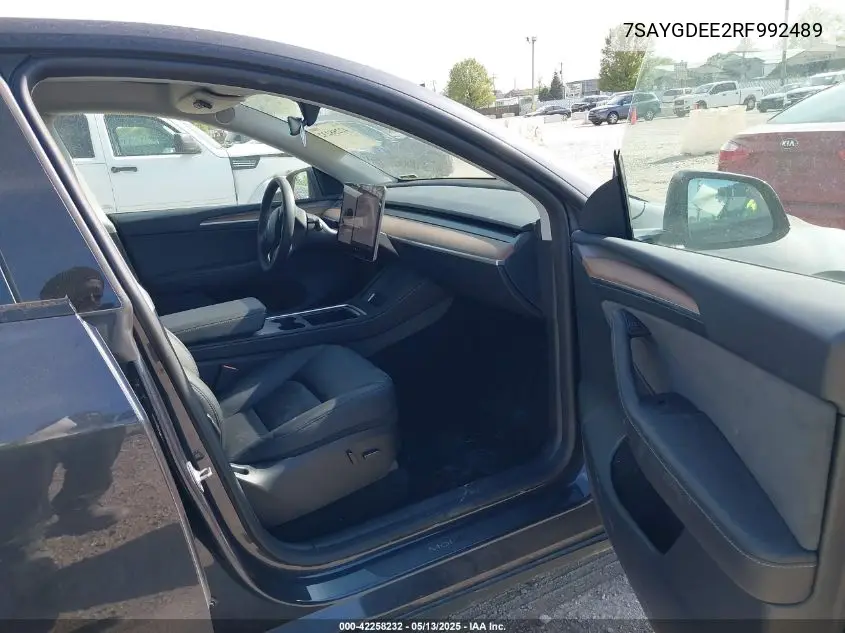 2024 Tesla Model Y Long Range Dual Motor All-Wheel Drive VIN: 7SAYGDEE2RF992489 Lot: 42258232