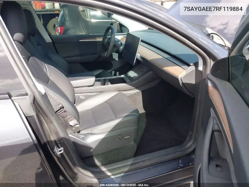 2024 Tesla Model Y Long Range Dual Motor All-Wheel Drive VIN: 7SAYGAEE7RF119884 Lot: 42265388