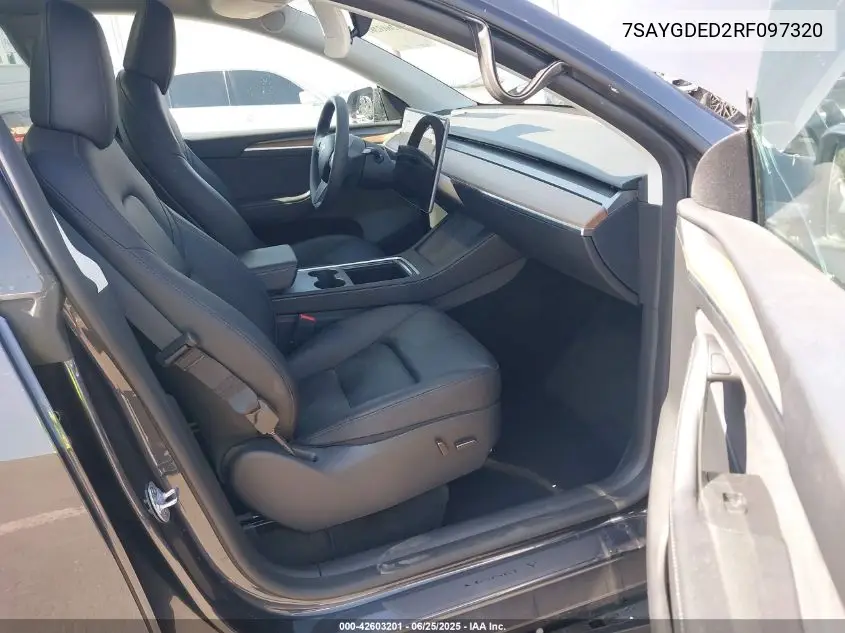 2024 Tesla Model Y Long Range Dual Motor All-Wheel Drive/Rwd VIN: 7SAYGDED2RF097320 Lot: 42603201