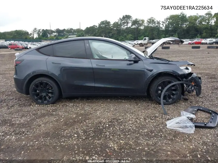 2024 Tesla Model Y Long Range Dual Motor All-Wheel Drive VIN: 7SAYGDEE1RA225634 Lot: 42763449