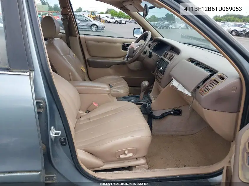 1996 Toyota Avalon Xl/Xls VIN: 4T1BF12B6TU069053 Lot: 42217159