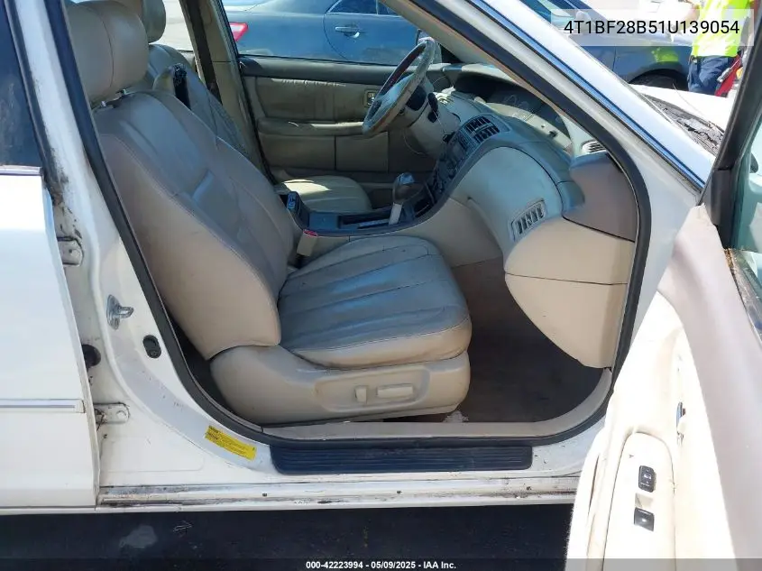2001 Toyota Avalon Xl VIN: 4T1BF28B51U139054 Lot: 42223994