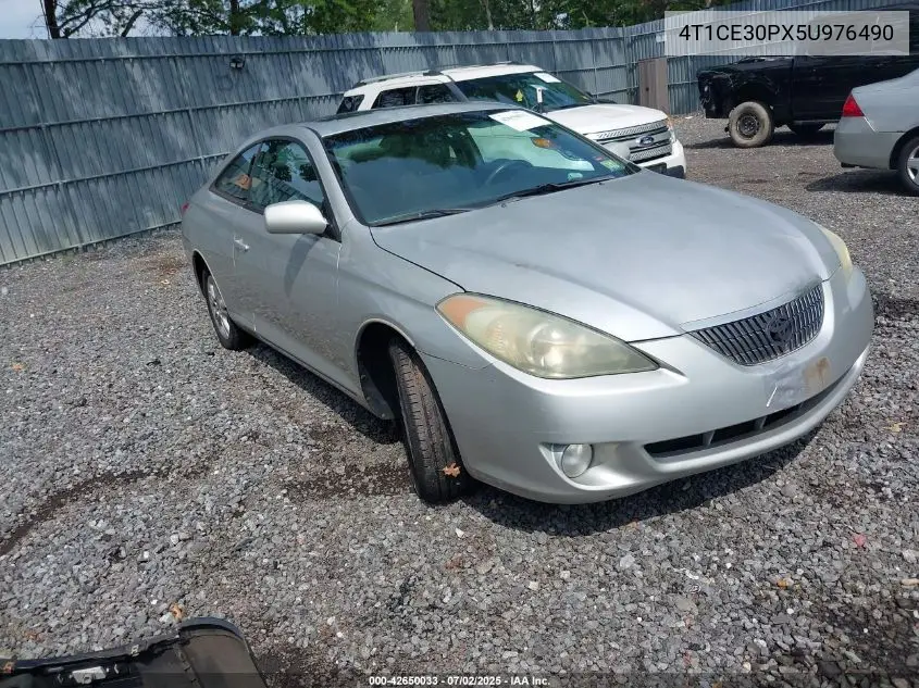 2005 Toyota Camry Solara Sle VIN: 4T1CE30PX5U976490 Lot: 42650033