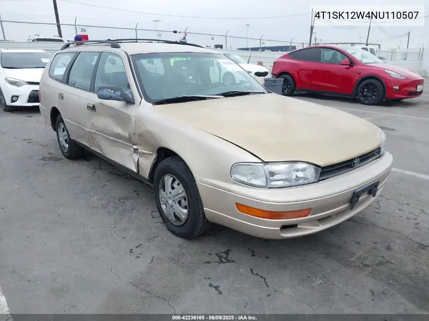 1992 Toyota Camry Le VIN: 4T1SK12W4NU110507 Lot: 42236165
