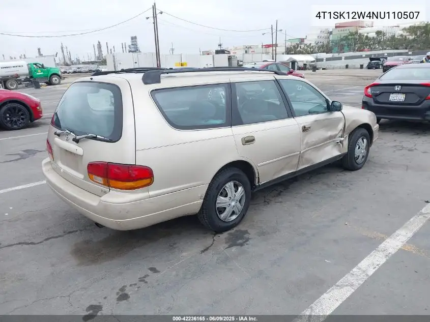 1992 Toyota Camry Le VIN: 4T1SK12W4NU110507 Lot: 42236165