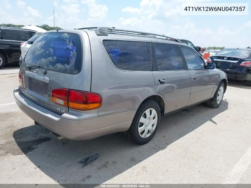 1992 Toyota Camry Le VIN: 4T1VK12W6NU047357 Lot: 42593322