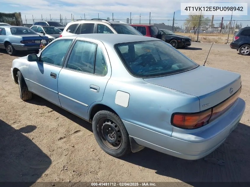 1993 Toyota Camry Le VIN: 4T1VK12E5PU098942 Lot: 41491712