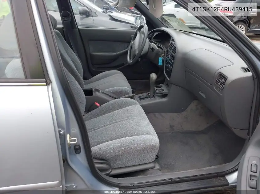 1994 Toyota Camry Le VIN: 4T1SK12E4RU439415 Lot: 42246497
