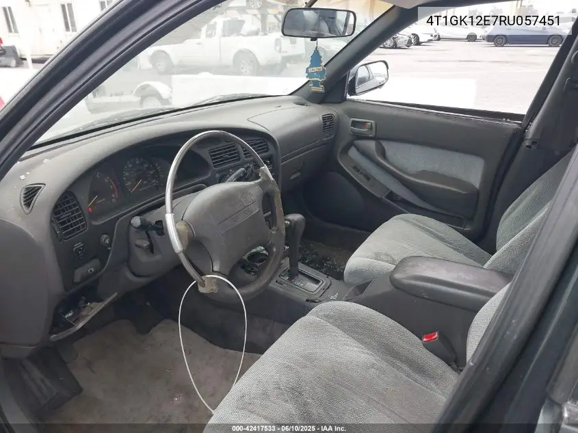 1994 Toyota Camry Le VIN: 4T1GK12E7RU057451 Lot: 42417533