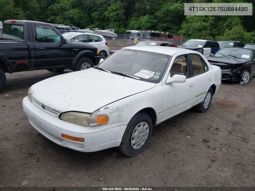 1995 Toyota Camry Le VIN: 4T1SK12E7SU884480 Lot: 42515920