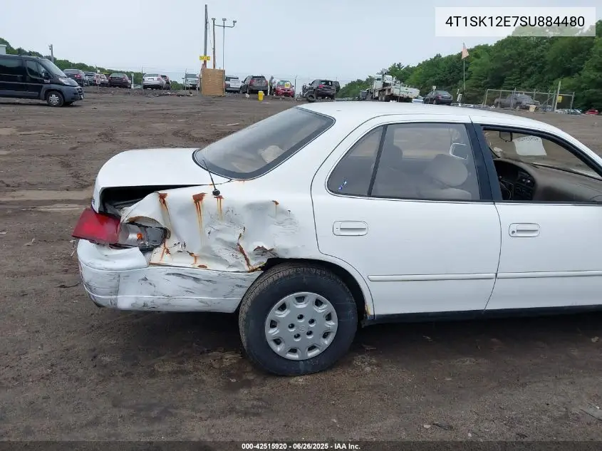 1995 Toyota Camry Le VIN: 4T1SK12E7SU884480 Lot: 42515920