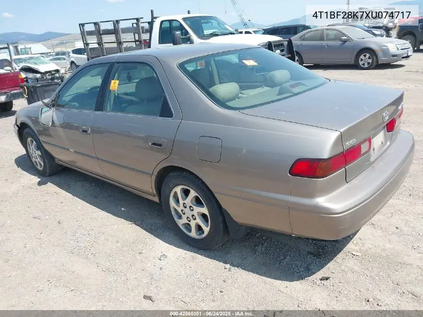 1999 Toyota Camry Xle V6 VIN: 4T1BF28K7XU074717 Lot: 42565351