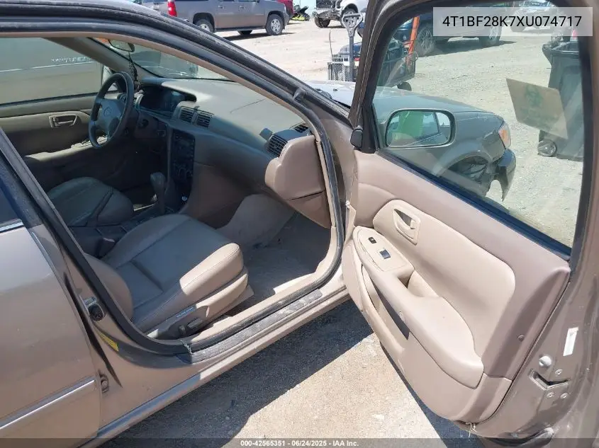 1999 Toyota Camry Xle V6 VIN: 4T1BF28K7XU074717 Lot: 42565351