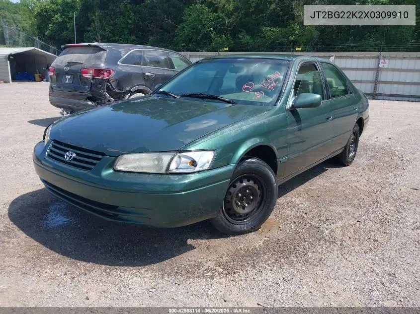 1999 Toyota Camry Le VIN: JT2BG22K2X0309910 Lot: 42568114