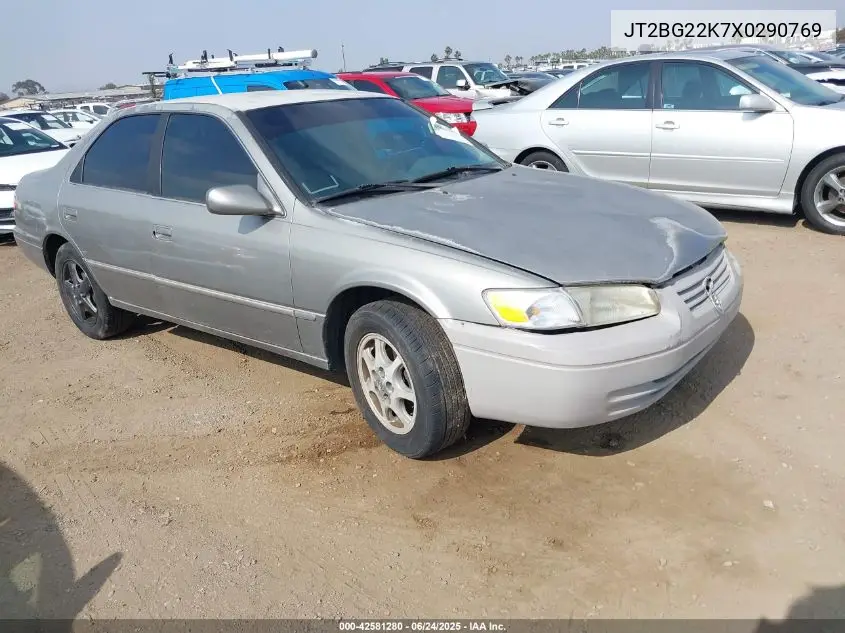 1999 Toyota Camry Le VIN: JT2BG22K7X0290769 Lot: 42581280